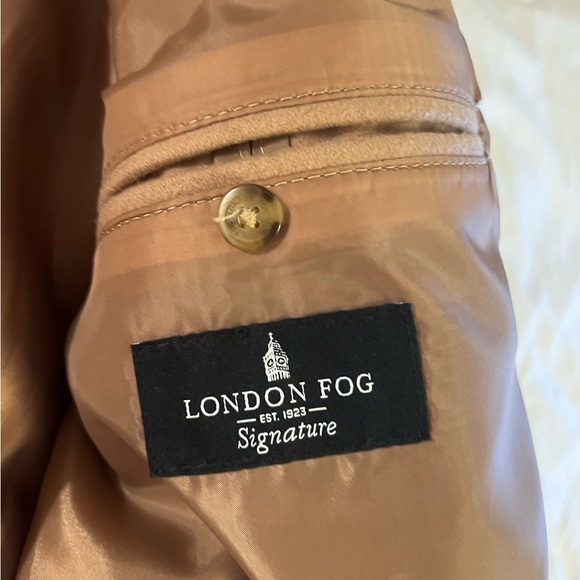 London Fog Long Chestnut Coat - Picture 11 of 11